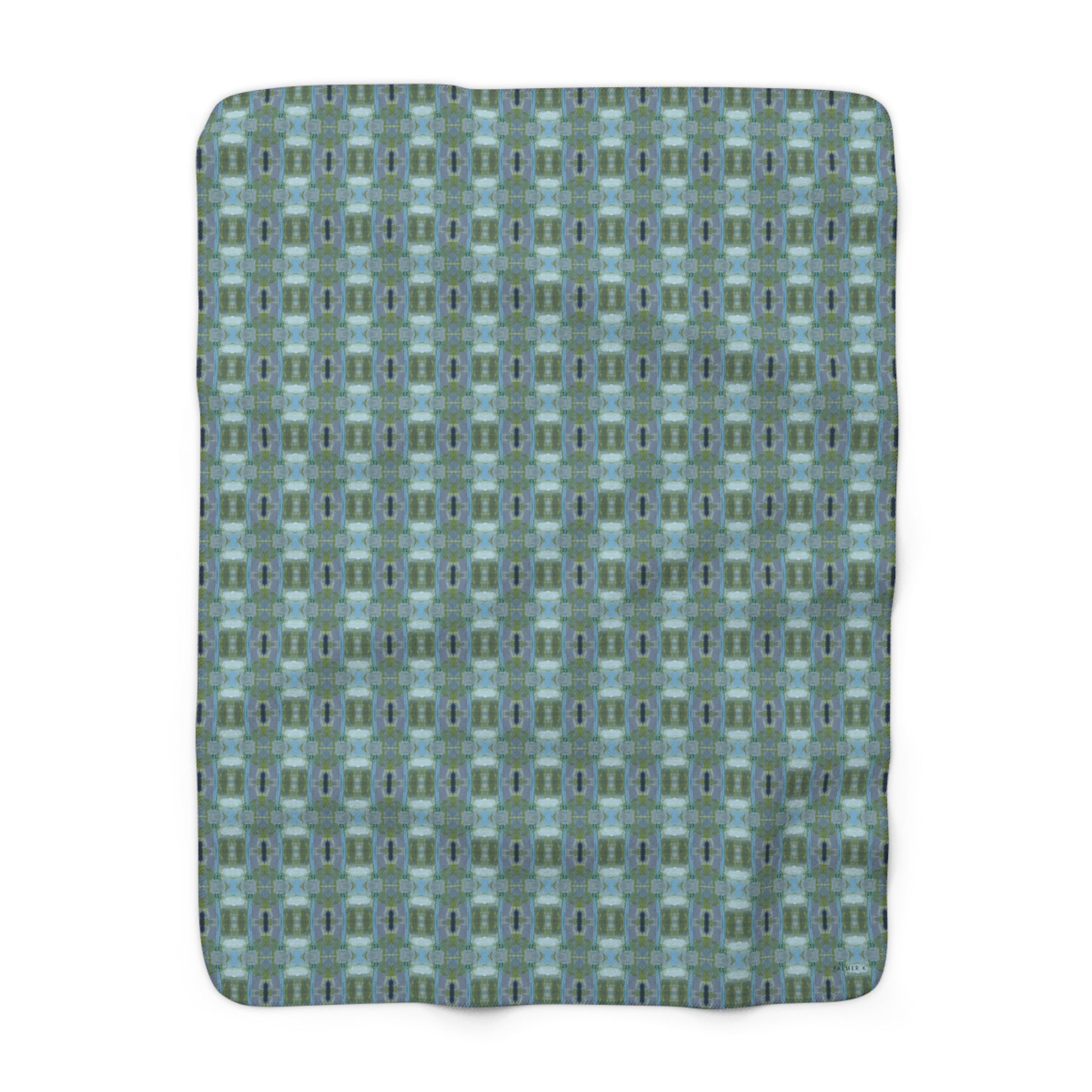 Unbelievably fluffy and warm - our high quality cozy fleece blanket in blue and green geometric pattern  is impossible to leave behind. The perfect size for snuggling on the couch, by the fireplace or at outdoor events.
.: Made with 100% polyester that's 1/8'' (3mm) thick for extra warmth and a feel that is supremely soft to the touch. 
.: All fleeces come with a one-sided print and a velvety, plush backside for extra coziness. 
.: Available in 2 sizes - 50 x 60 throw size and 60 x 80 twin bed size