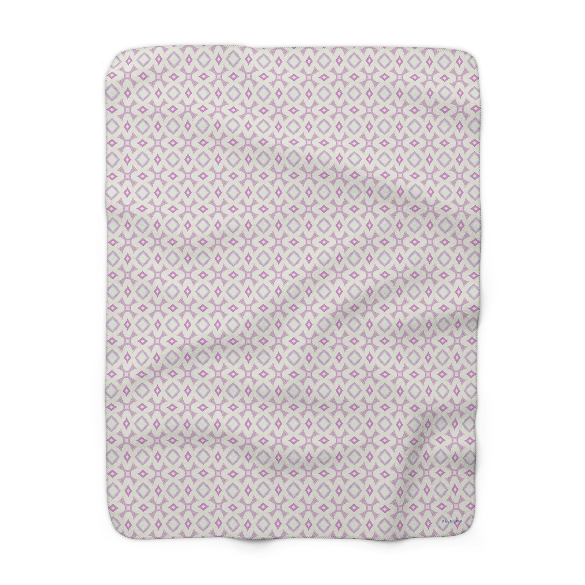Unbelievably fluffy and warm - our high quality cozy fleece blanket in pink and white is impossible to leave behind. The perfect size for snuggling on the couch, by the fireplace or at outdoor events.
.: Made with 100% polyester that's 1/8'' (3mm) thick for extra warmth and a feel that is supremely soft to the touch. 
.: All fleeces come with a one-sided print and a velvety, plush backside for extra coziness. 
.: Available in 2 sizes - 50 x 60 throw size and 60 x 80 twin bed size