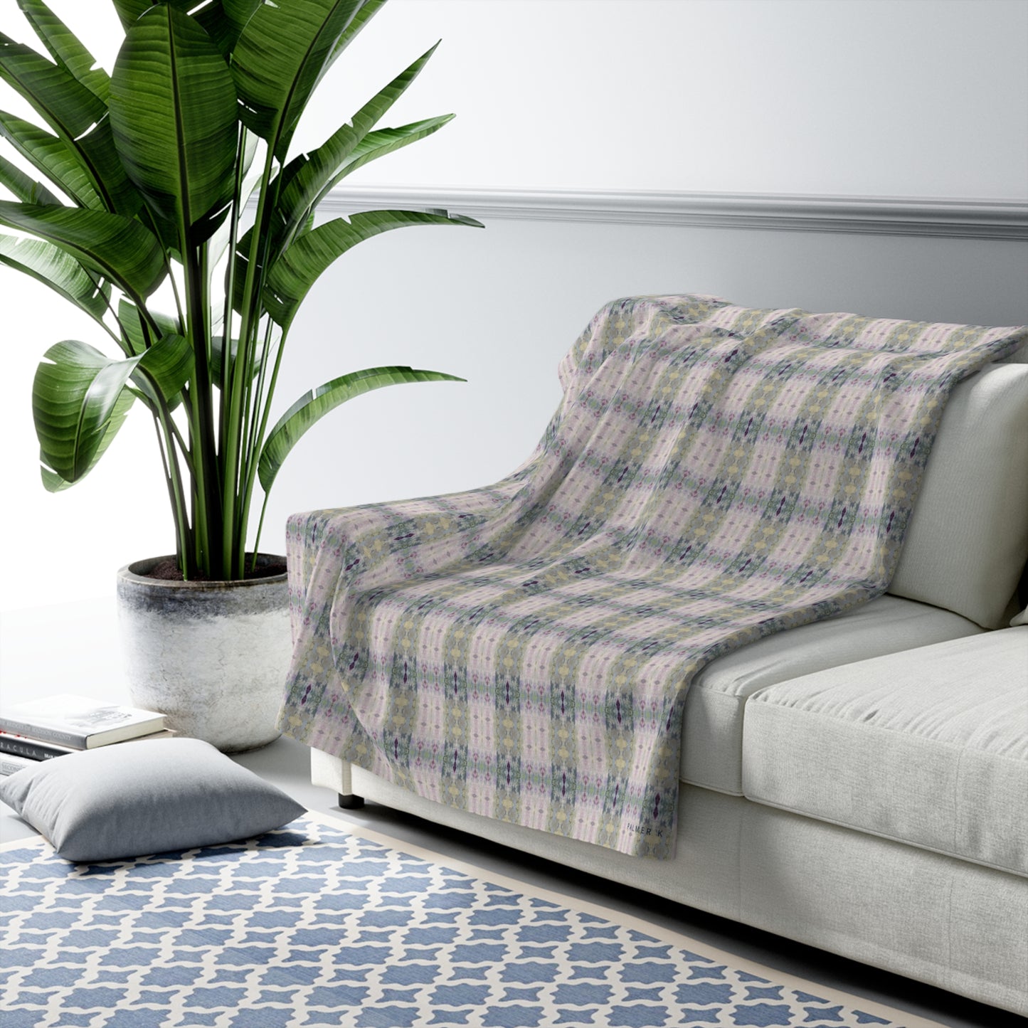 Sherpa Throw Blanket - Hourglass Plaid (TR/P10A)