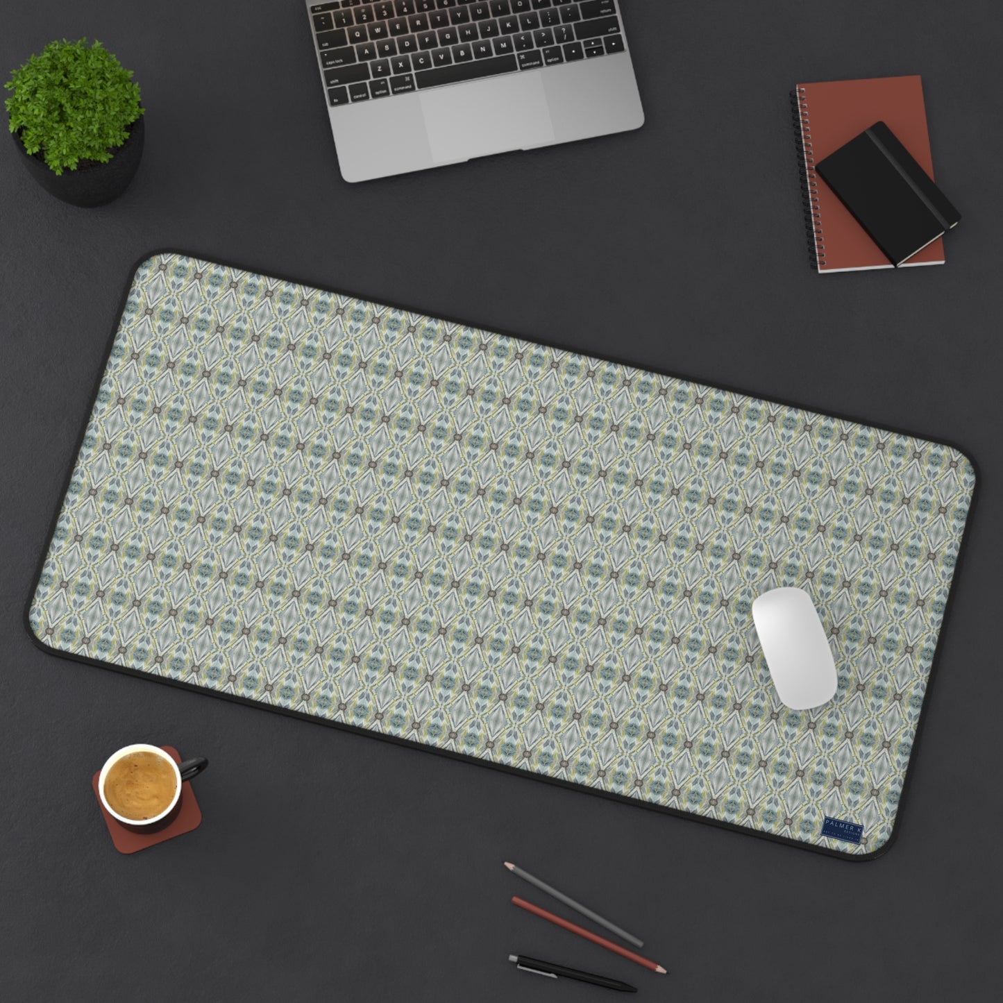 Desk Pad - Lattice Quartet (BMW/P5)