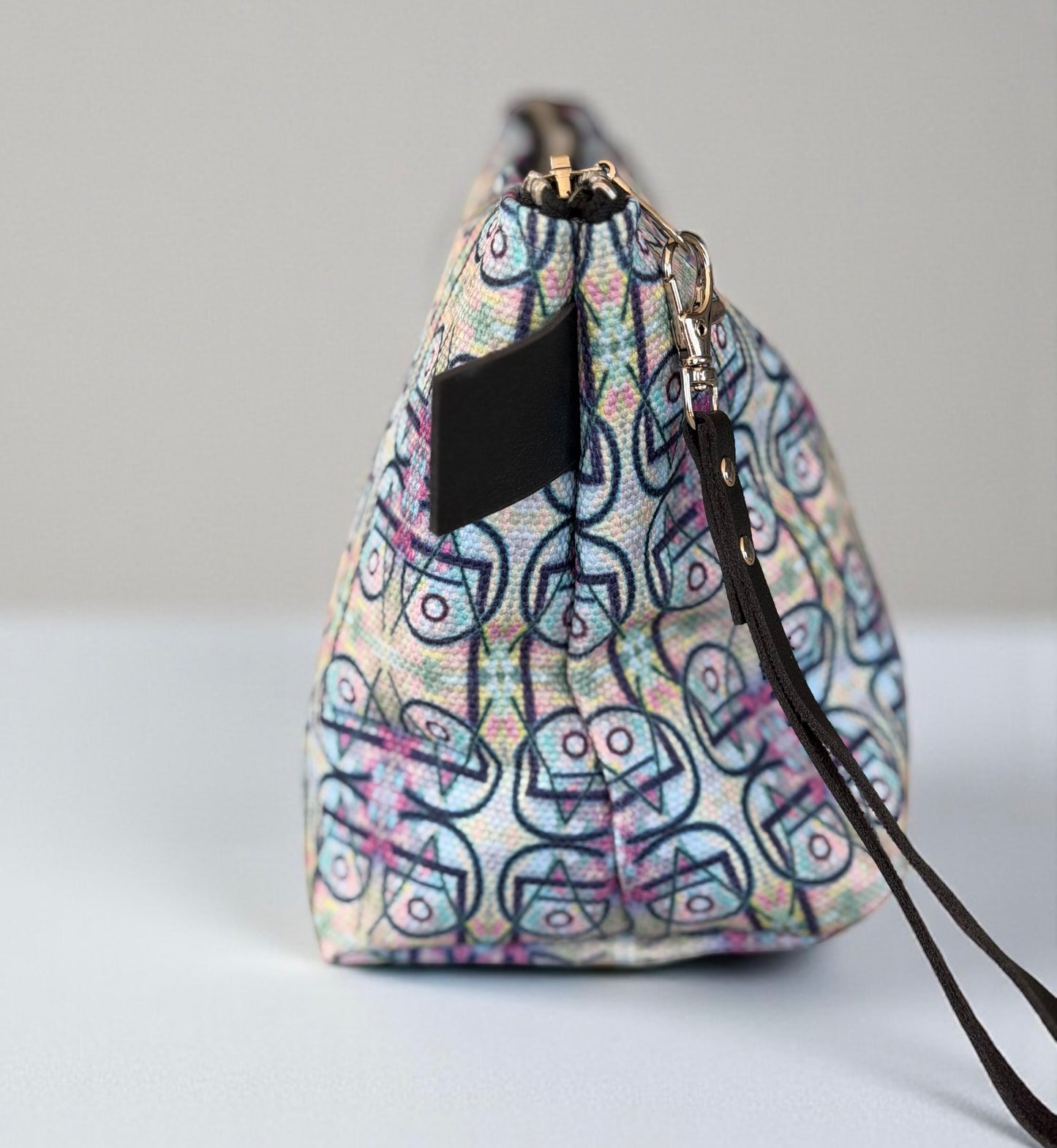 Go Anywhere Pouch - Love is a Vibe pattern (MP - LV/P0)
