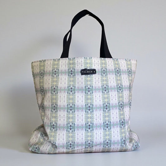 Market Tote - Hourglass Plaid (TR/P10A