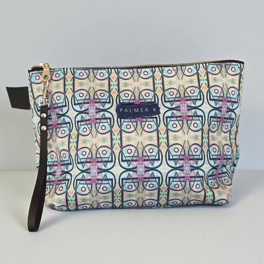 Go Anywhere Pouch - Love is a Vibe pattern (MP - LV/P0)